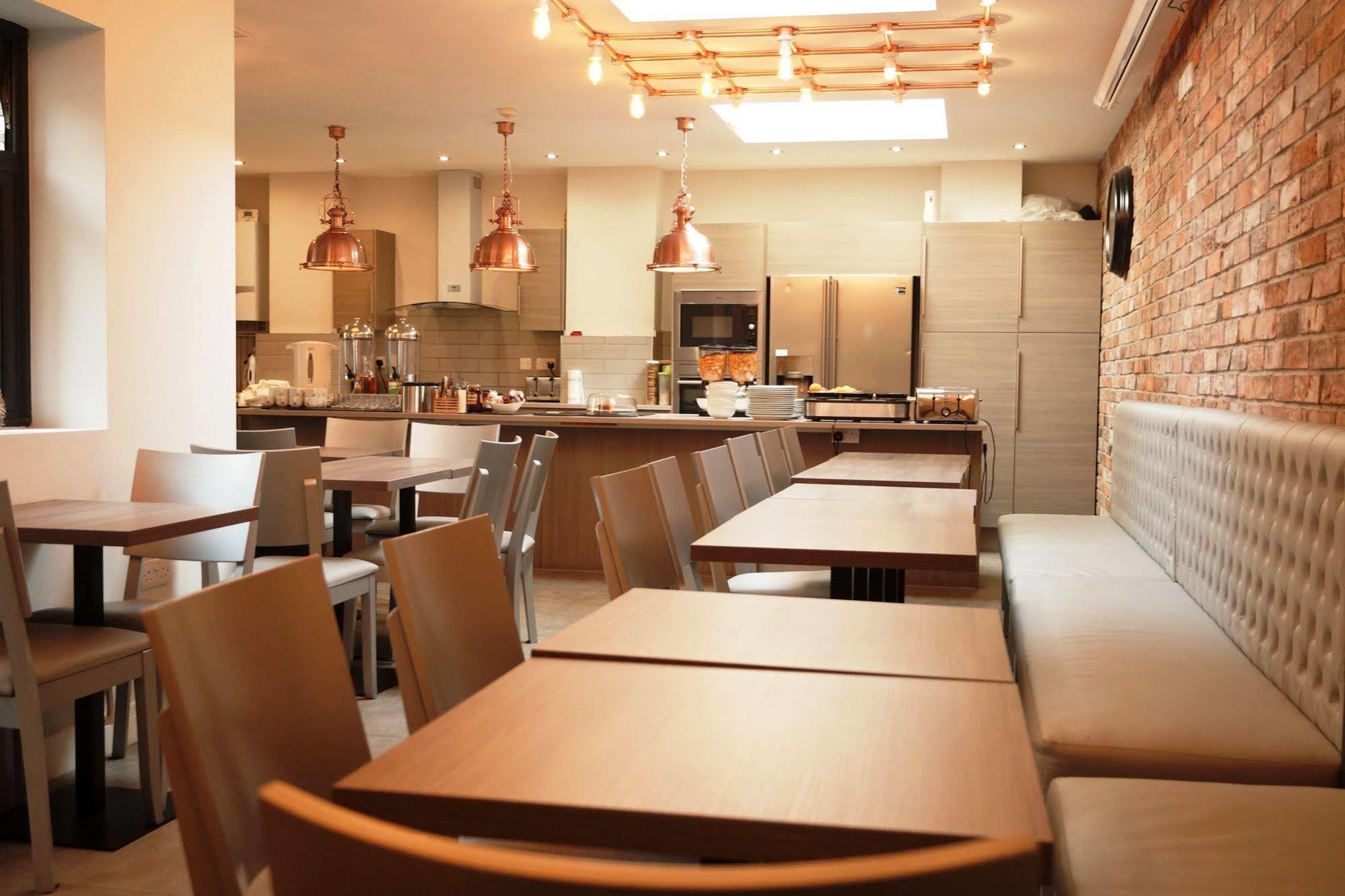 Frühstückspension Comfotel Prpl 3*